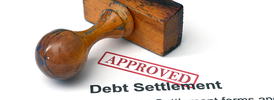 Debt Settlement vs. Bankruptcy – How Debt Settlement Helps You Recover Your Credit Score Sooner
